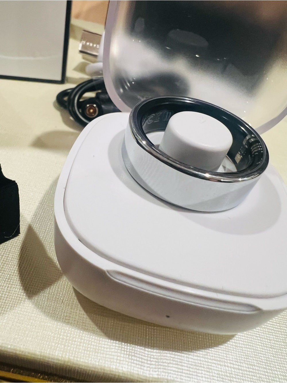 Smart ring - Picture 3 of 7